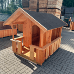 Legehus med terrasse og butiksvindue - med tagpap