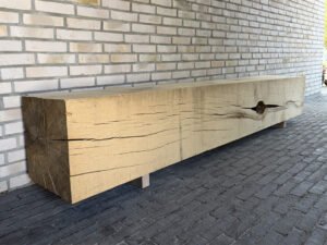 egetræsbænk