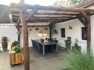 pergola