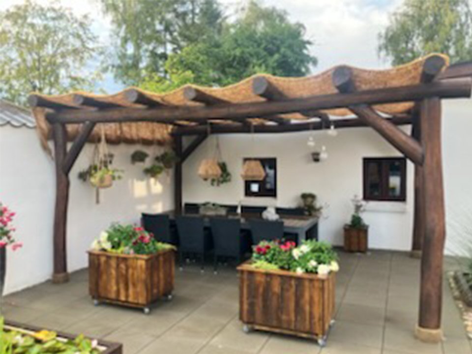 pergola